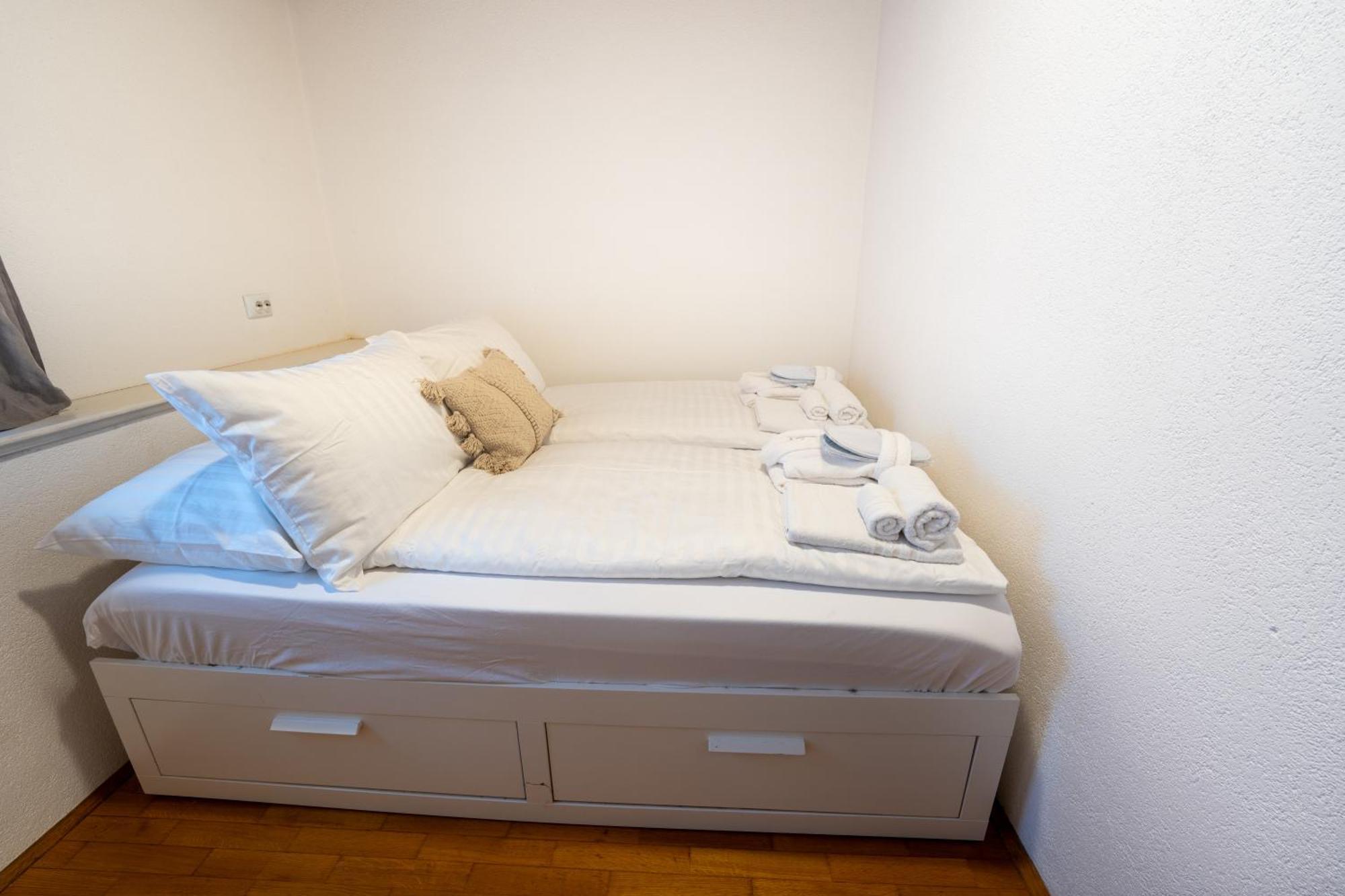 Hotel Maslina Seget  Eksteriør billede